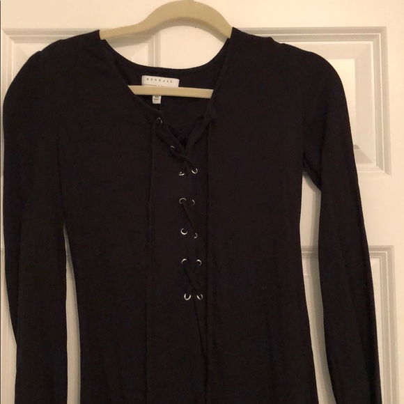 Kendall and Kylie black dress - Picture 2 of 5